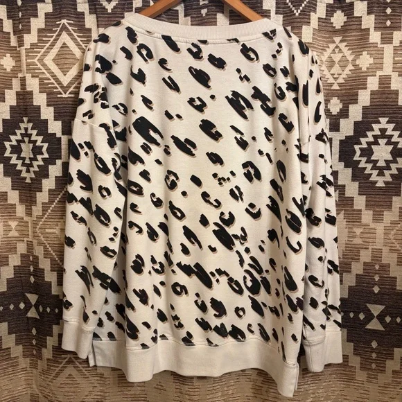 Wonderly Cheetah / Leopard Print Sweater Size Large, Animal Print Long Sleeve - Picture 9 of 11